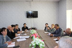 Баргузории семинари илмии “Арзишҳои миллӣ, махсусият ва самтҳои он” дар Институти имлҳои гуманитарии ба номи академик Б.Искандарови АМИТ