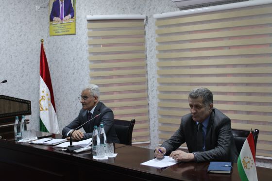 Рӯзи байналмилалии забони модарӣ ва гиромидошти хизматҳои шоистаи забоншиноси маъруф, доктори илмҳои филологӣ, профессор Маҳрам Файзов