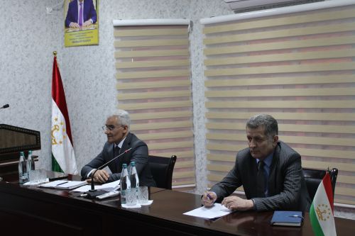 Рӯзи байналмилалии забони модарӣ ва гиромидошти хизматҳои шоистаи забоншиноси маъруф, доктори илмҳои филологӣ, профессор Маҳрам Файзов